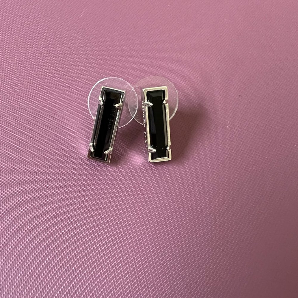 Kendra Scott Lady Stud Earrings In Black Opaque Glass